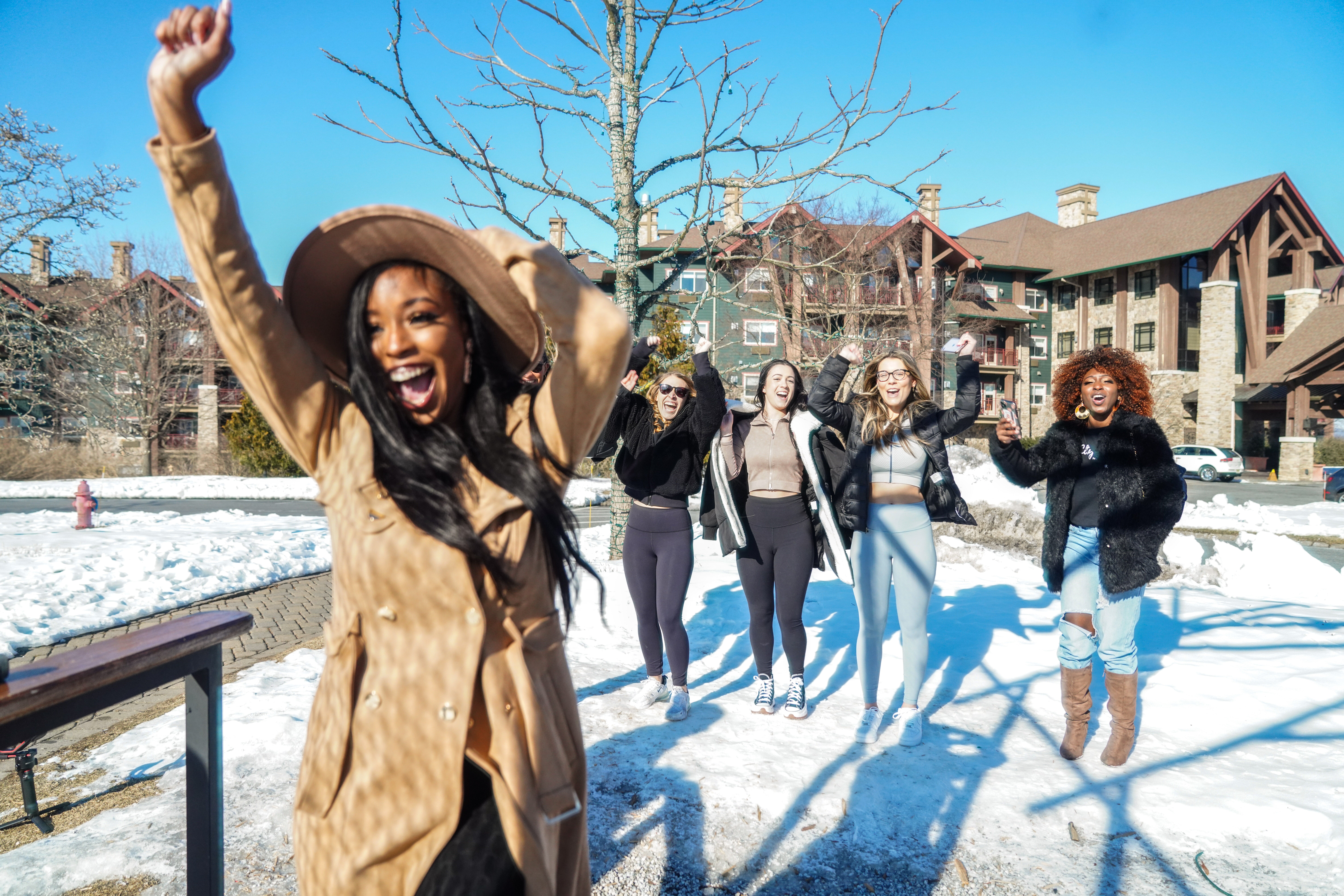 girlfriends, winter, gcl