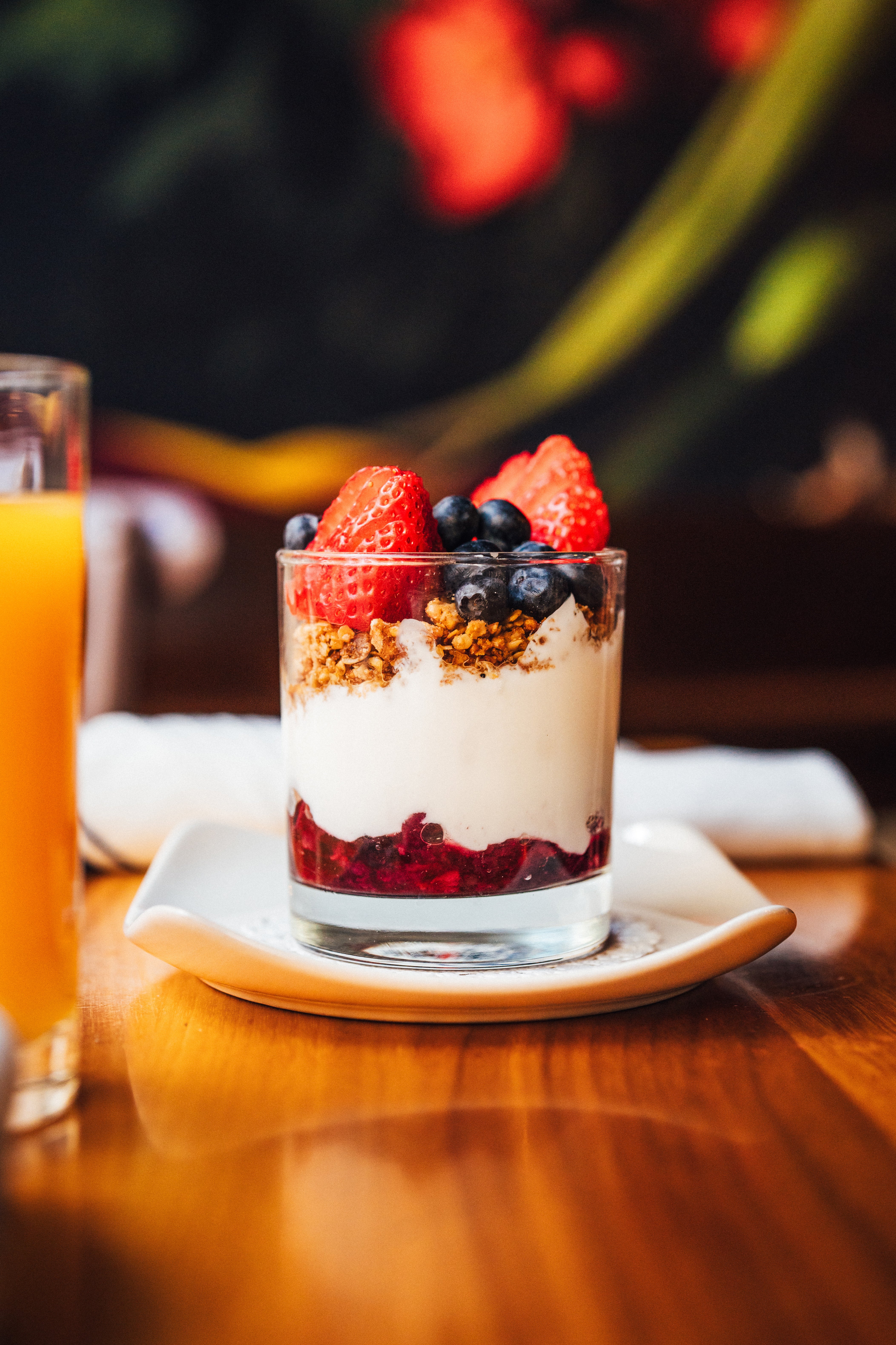 kites-yogurt-parfait