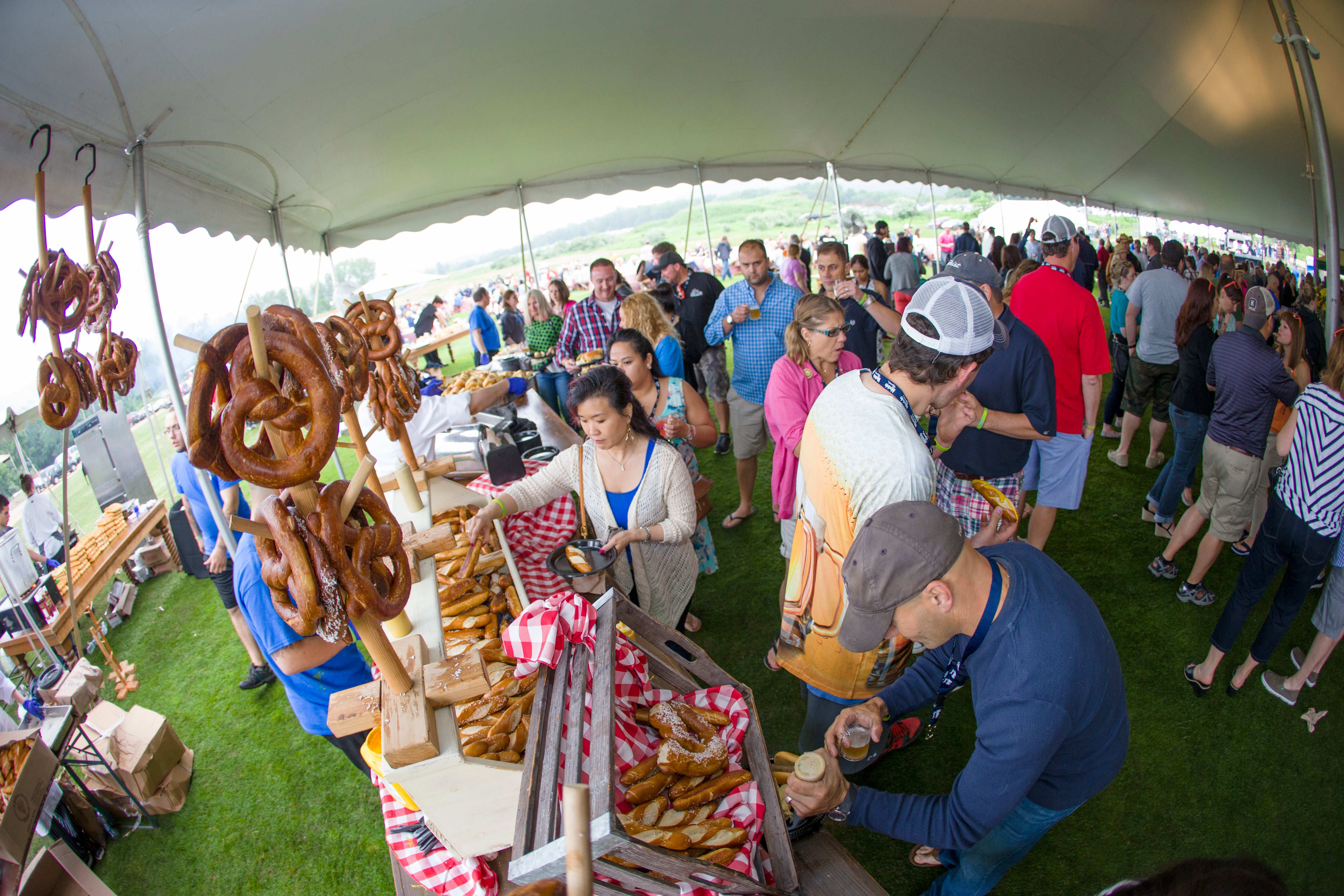 Crowd at NJ Beer & Food Festival