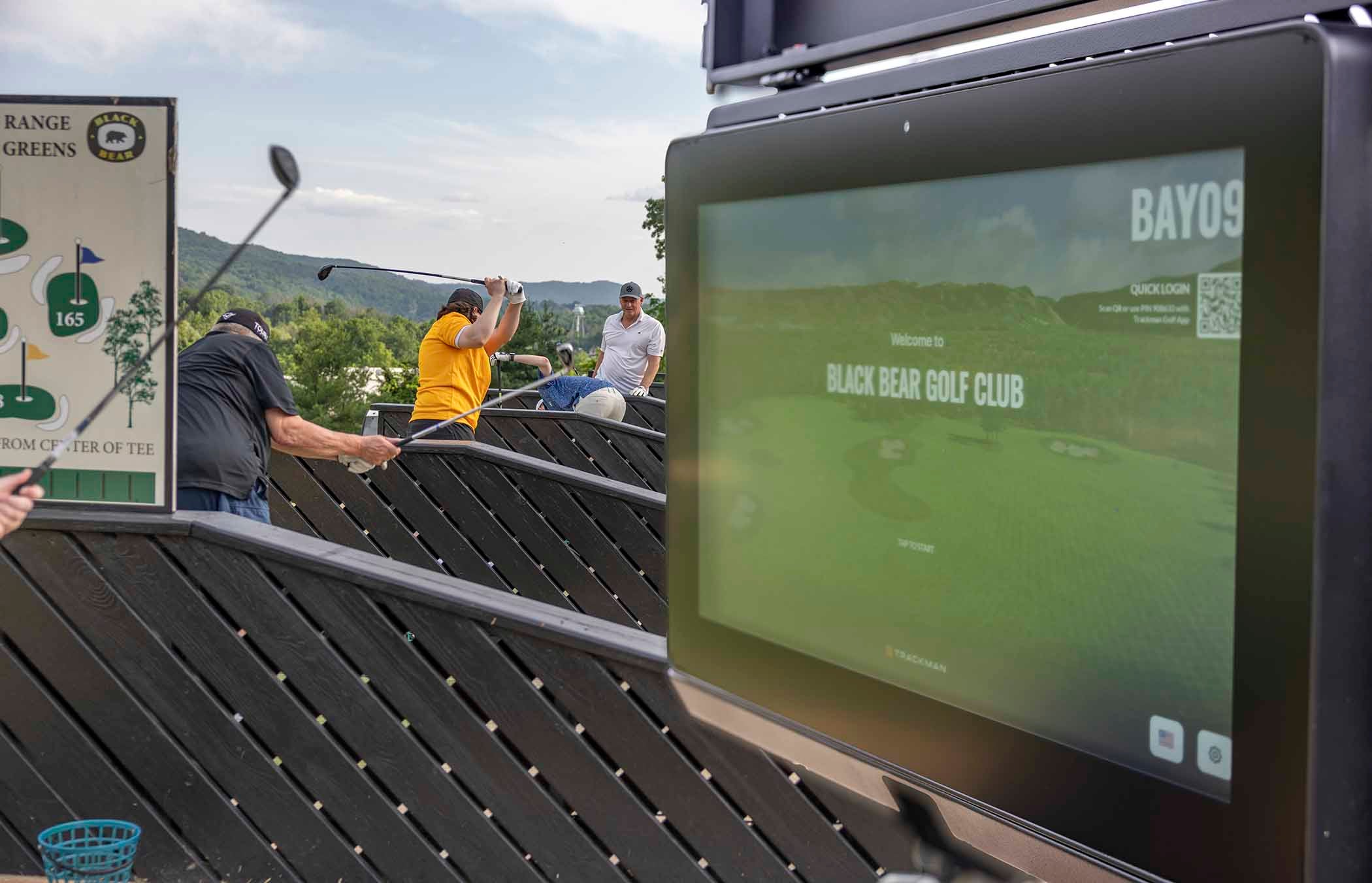 Black Bear trackman range.