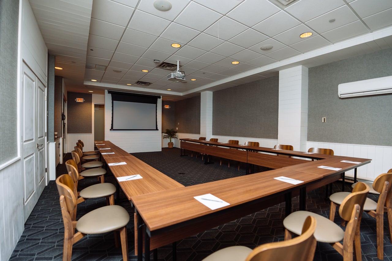 Amber Meeting Room at Minerals Hotel.