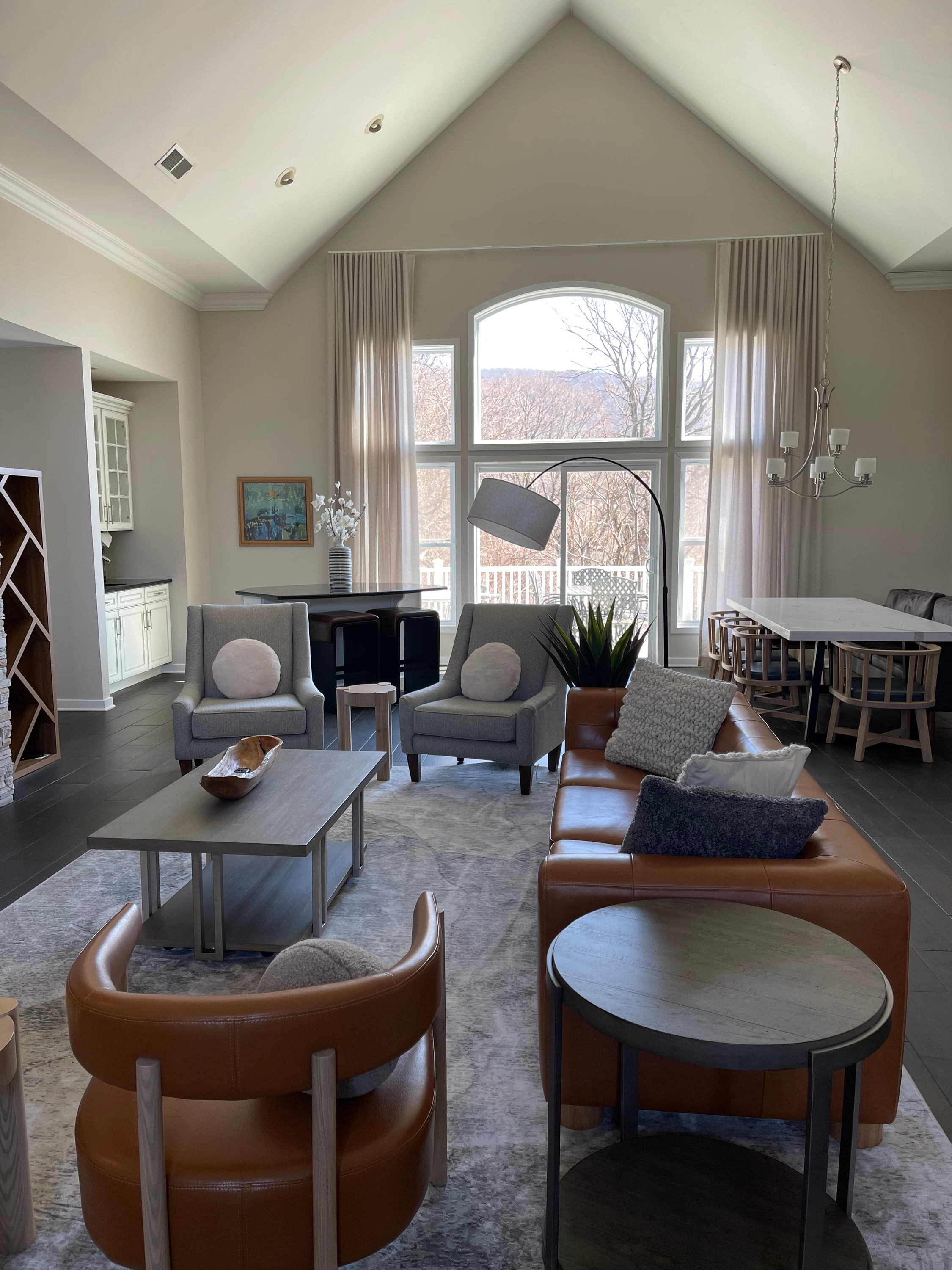 Grand Villa Living Room