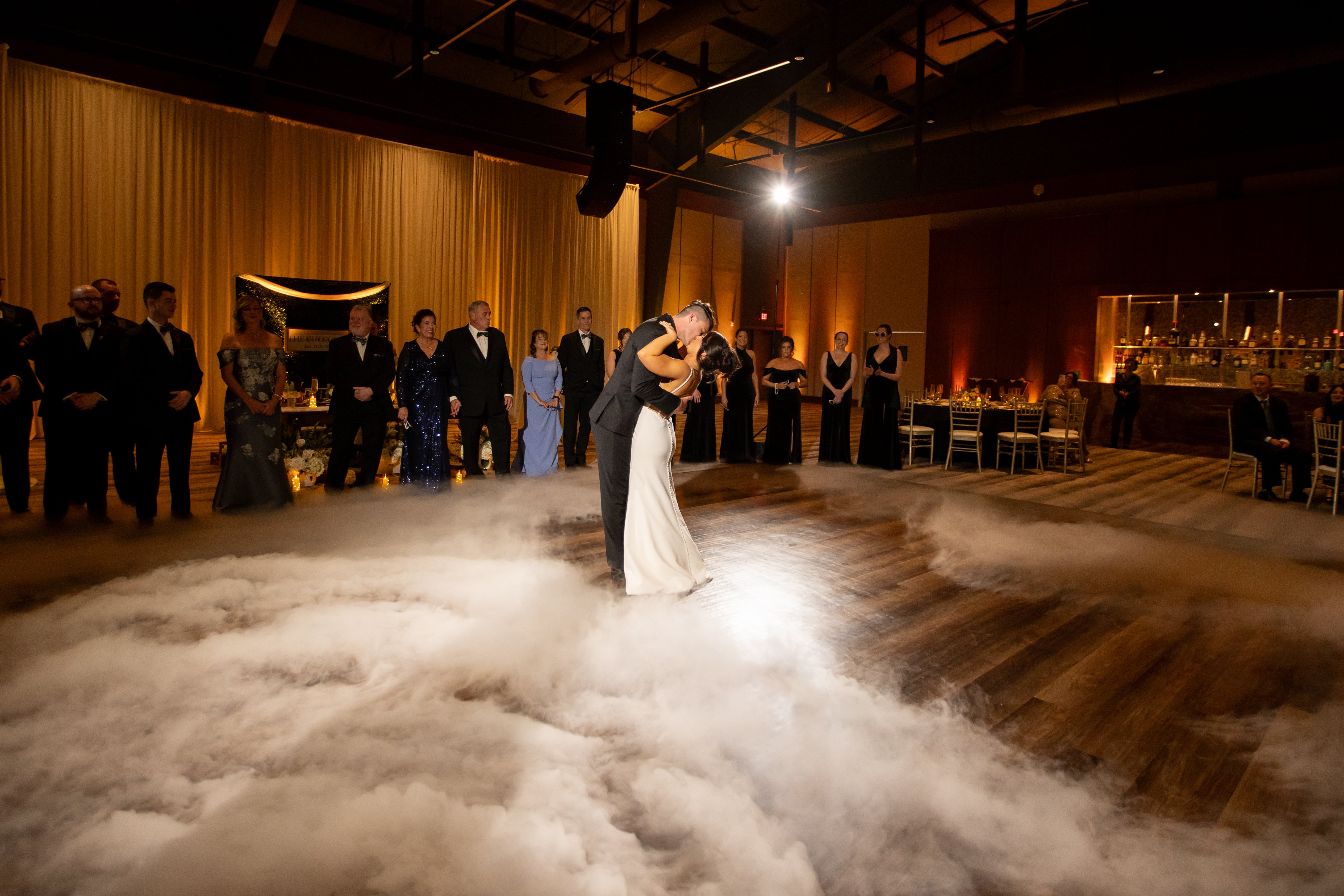 Wedding in The Canyon at Minerals Hotel