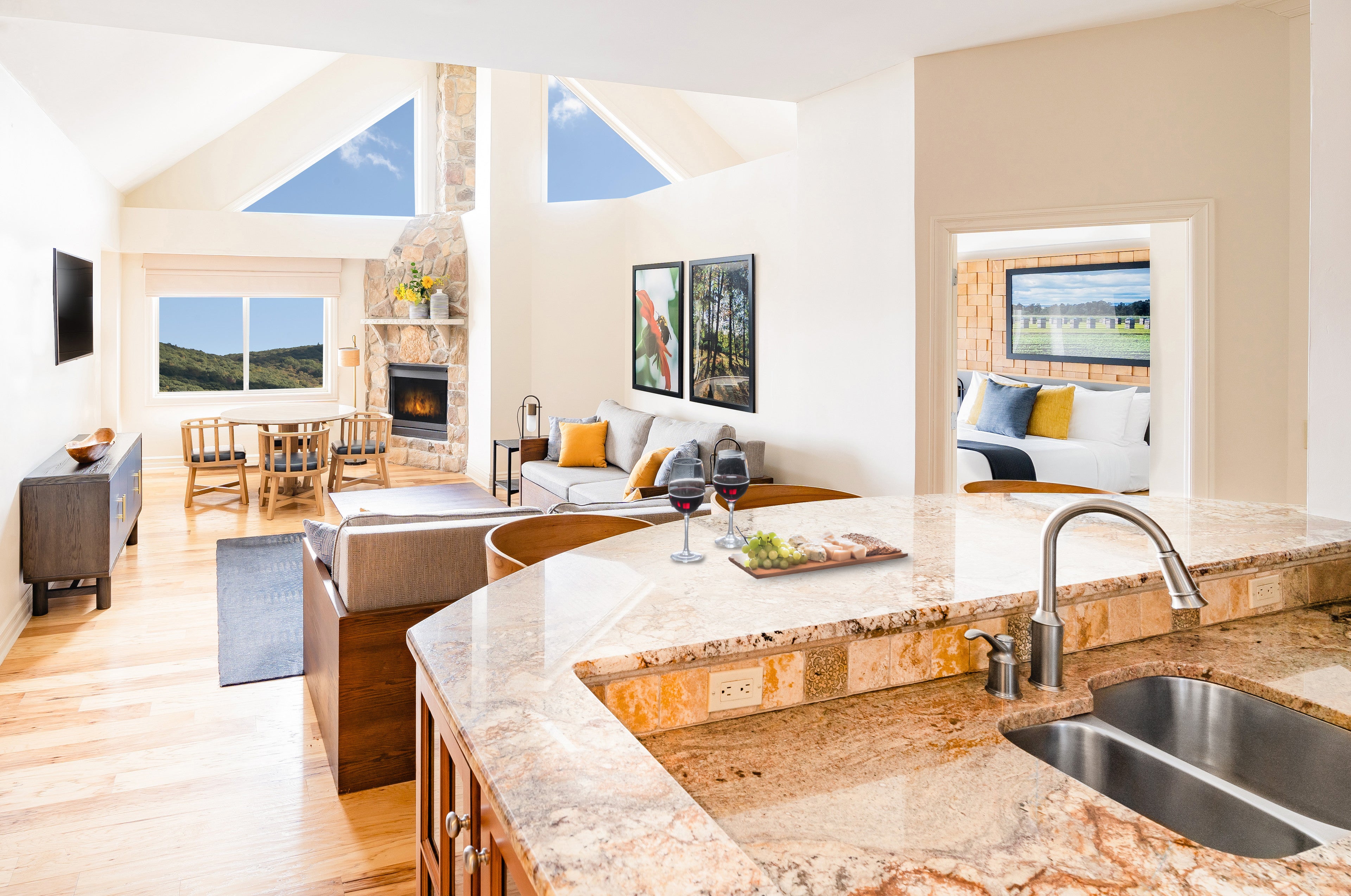 Grand Cascades Lodge suite.