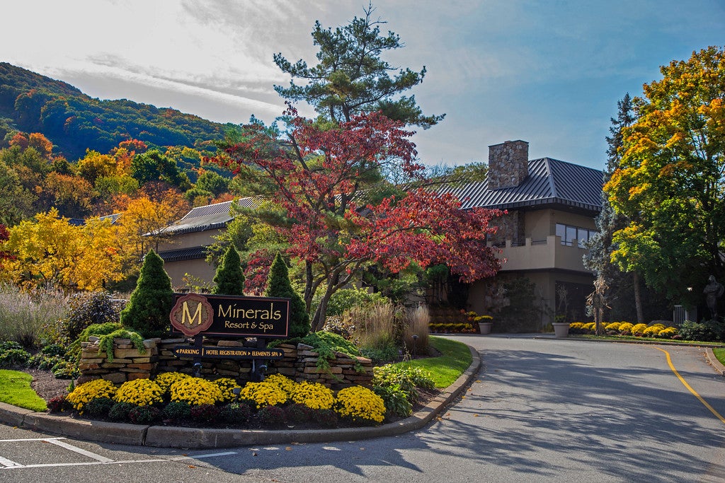 Minerals exterior during fall.