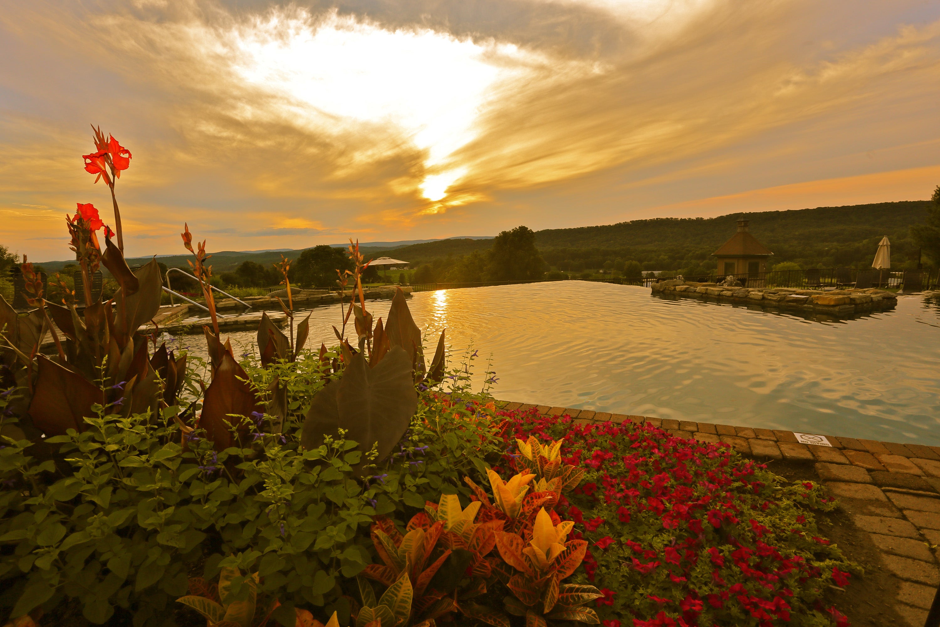 Sunset view of Vista 180 pool.