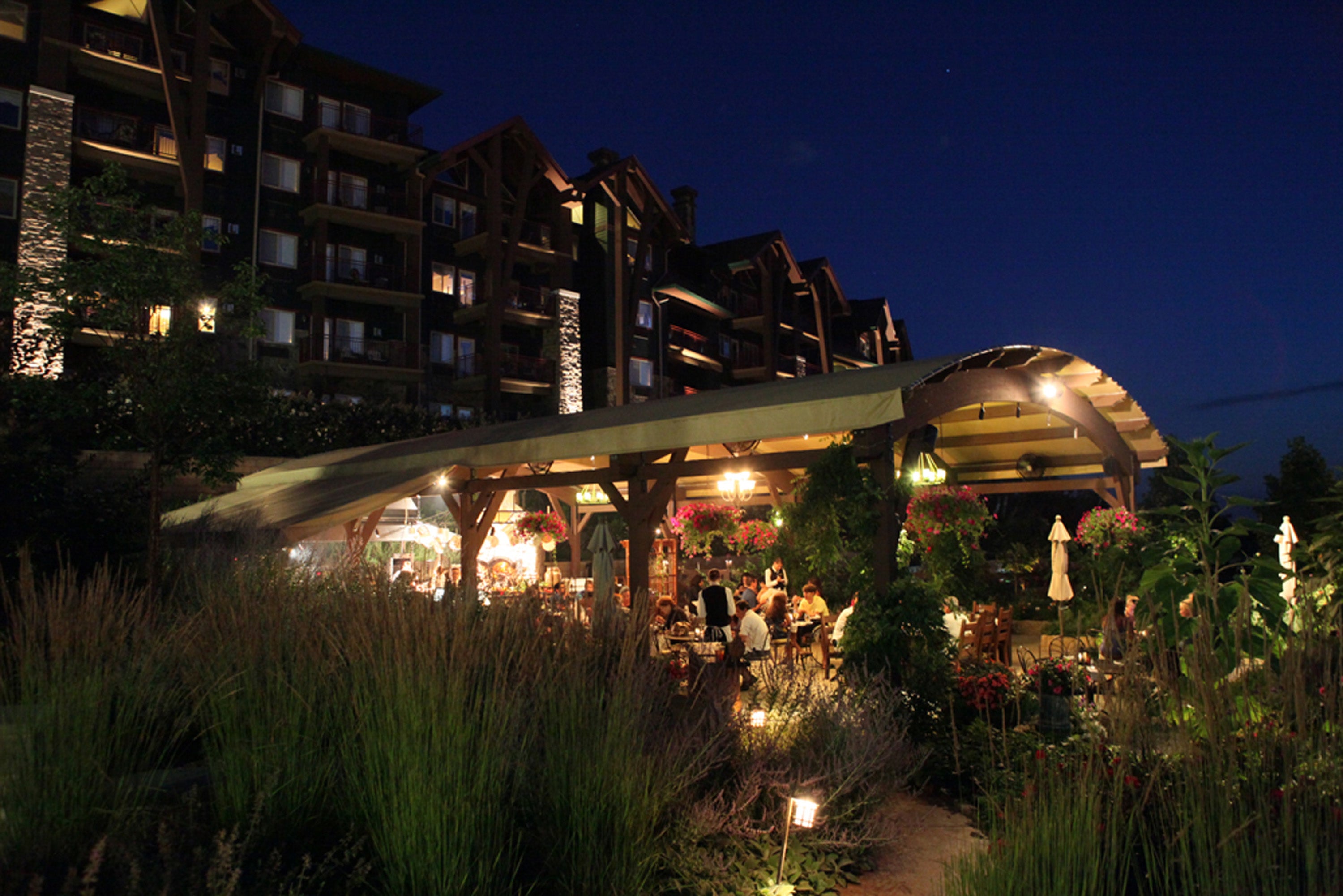 Chef's Garden nighttime dining at Grand Cascades Lodge in NJ