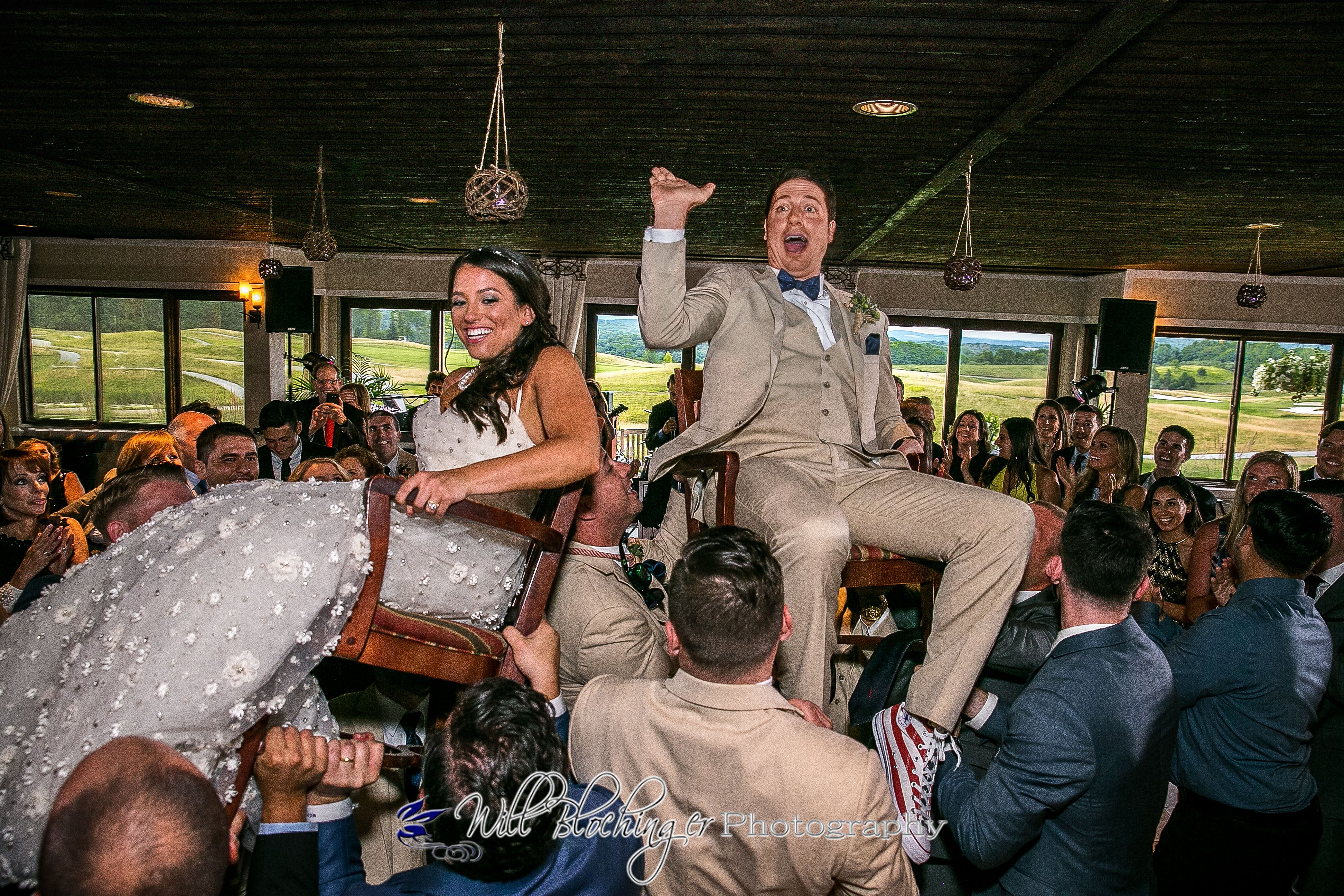 Jewish wedding chair lifting tradition