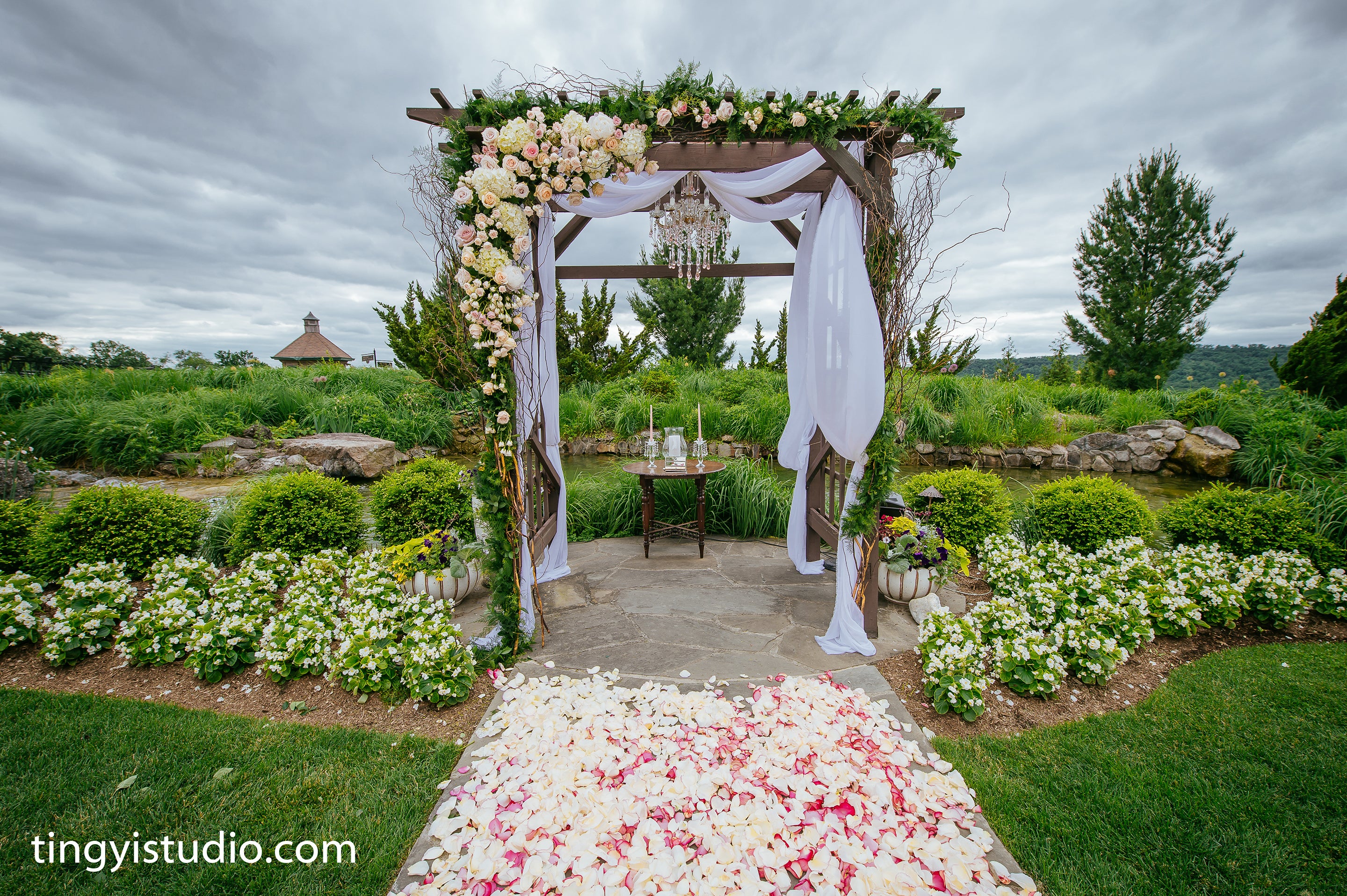 Wedding arch 
