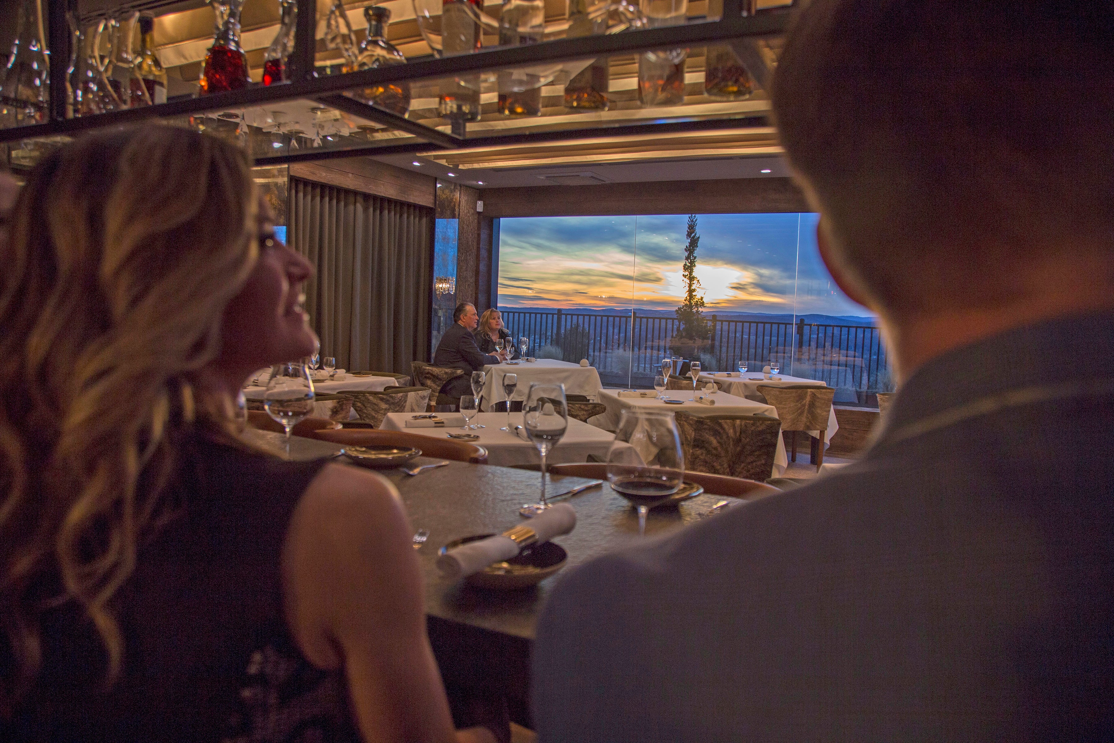 Restaurant Latour Sunset View