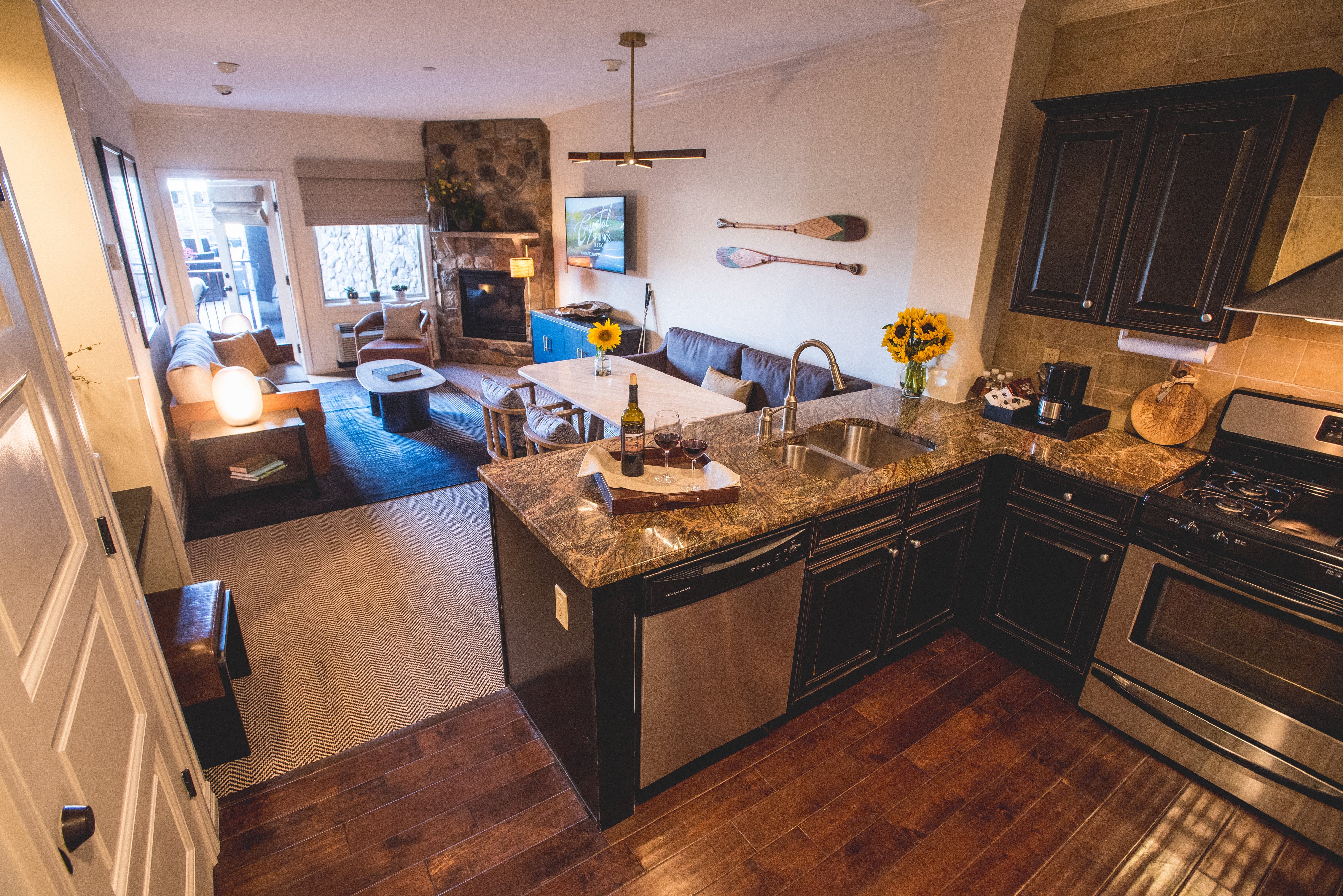 Living area in 1 bedroom suite in Grand Cascades Lodge