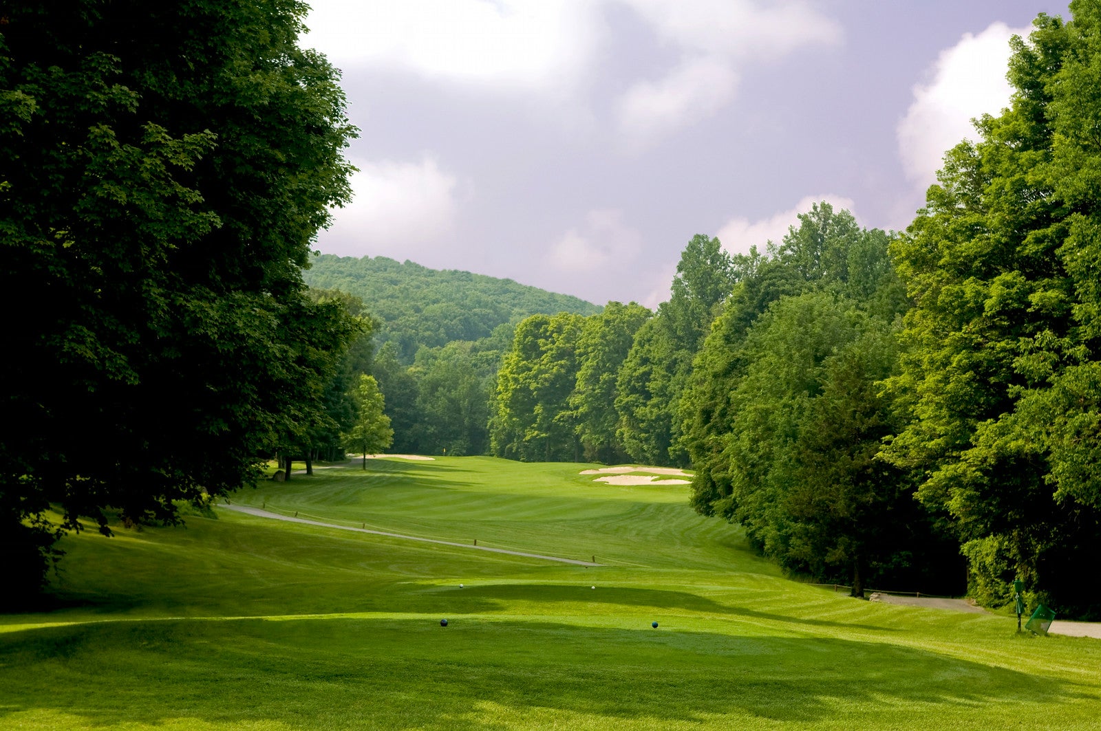 A beautiful view of the fairway at Minerals Golf Course in New Jersey
