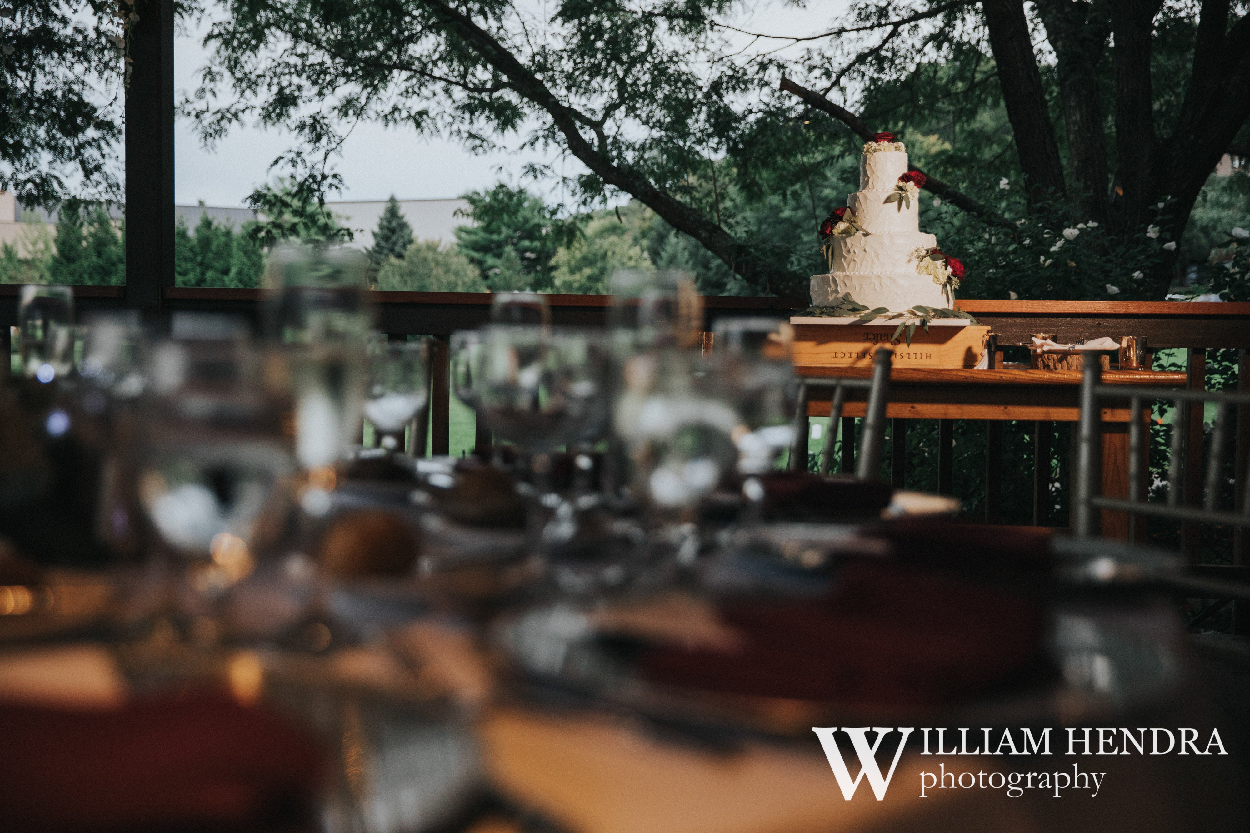 Wedding cake at Sweetgrass Pavillion