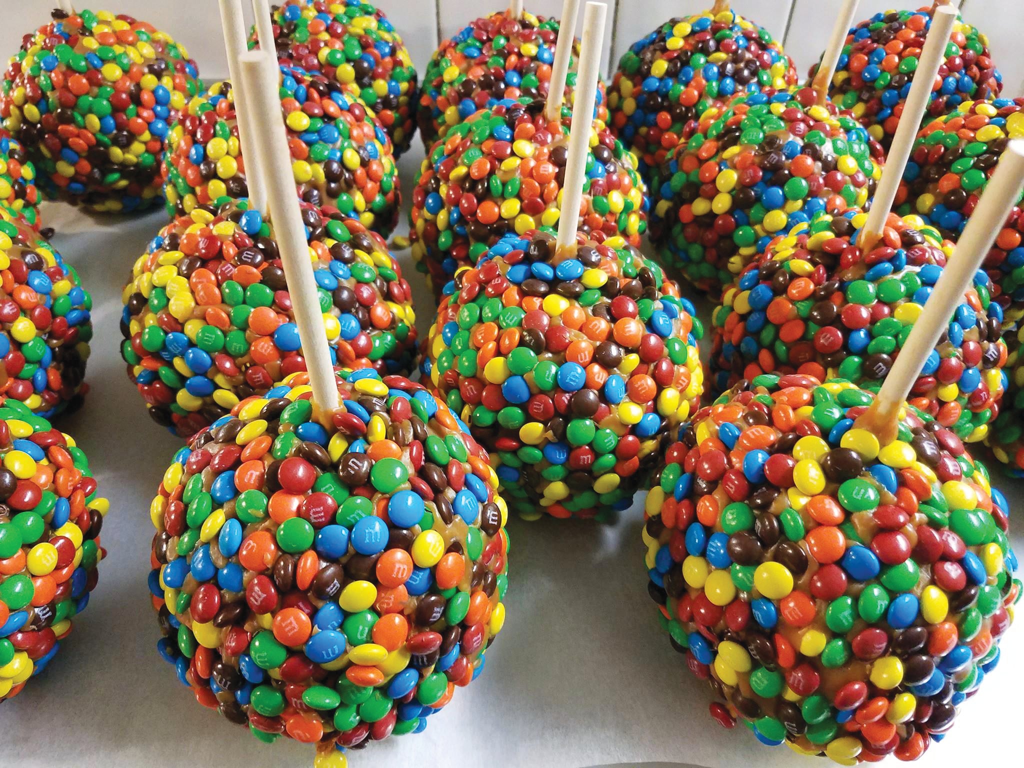 M&amp;M covered apples