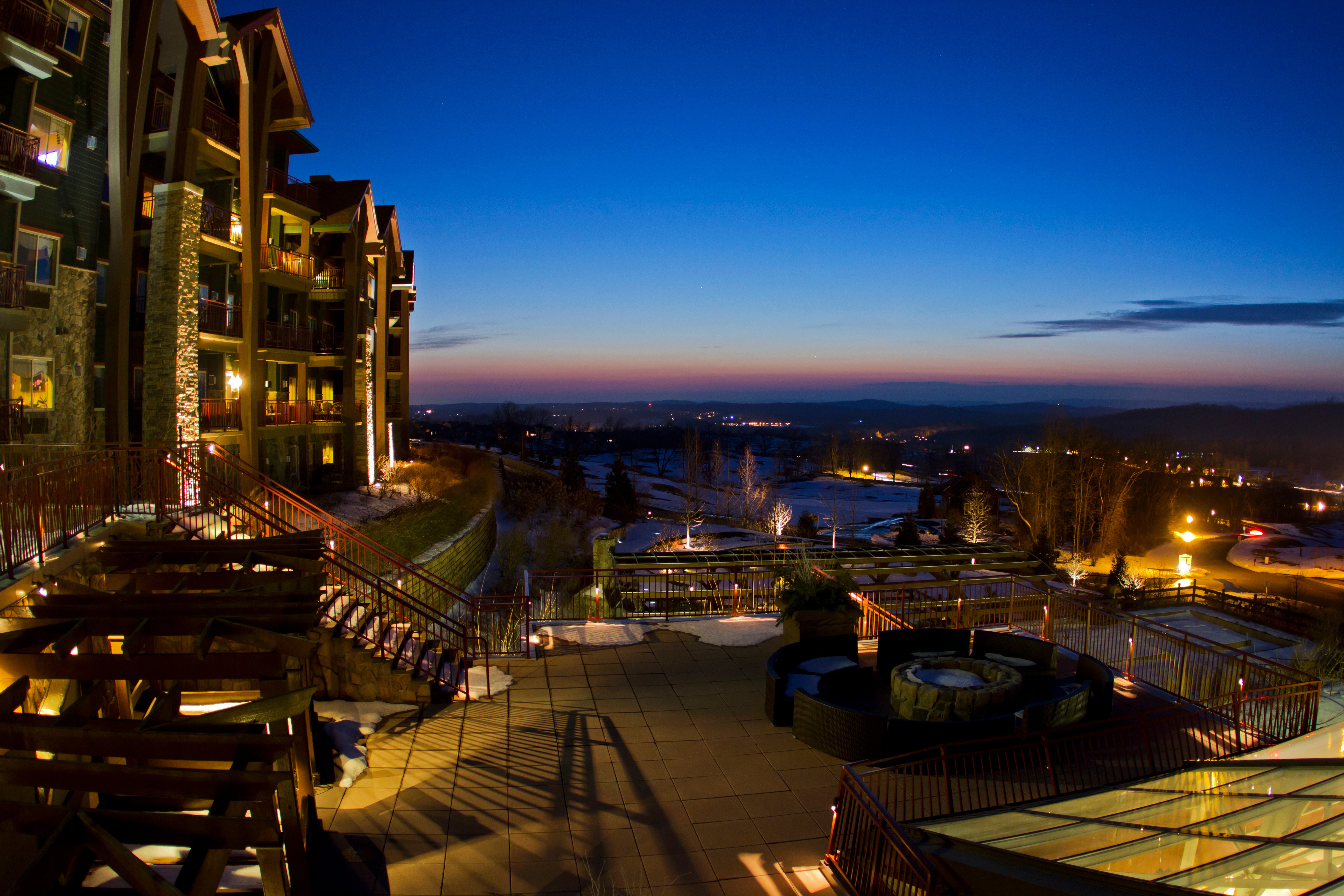 Colorful night sky view from Grand Cascades Lodge