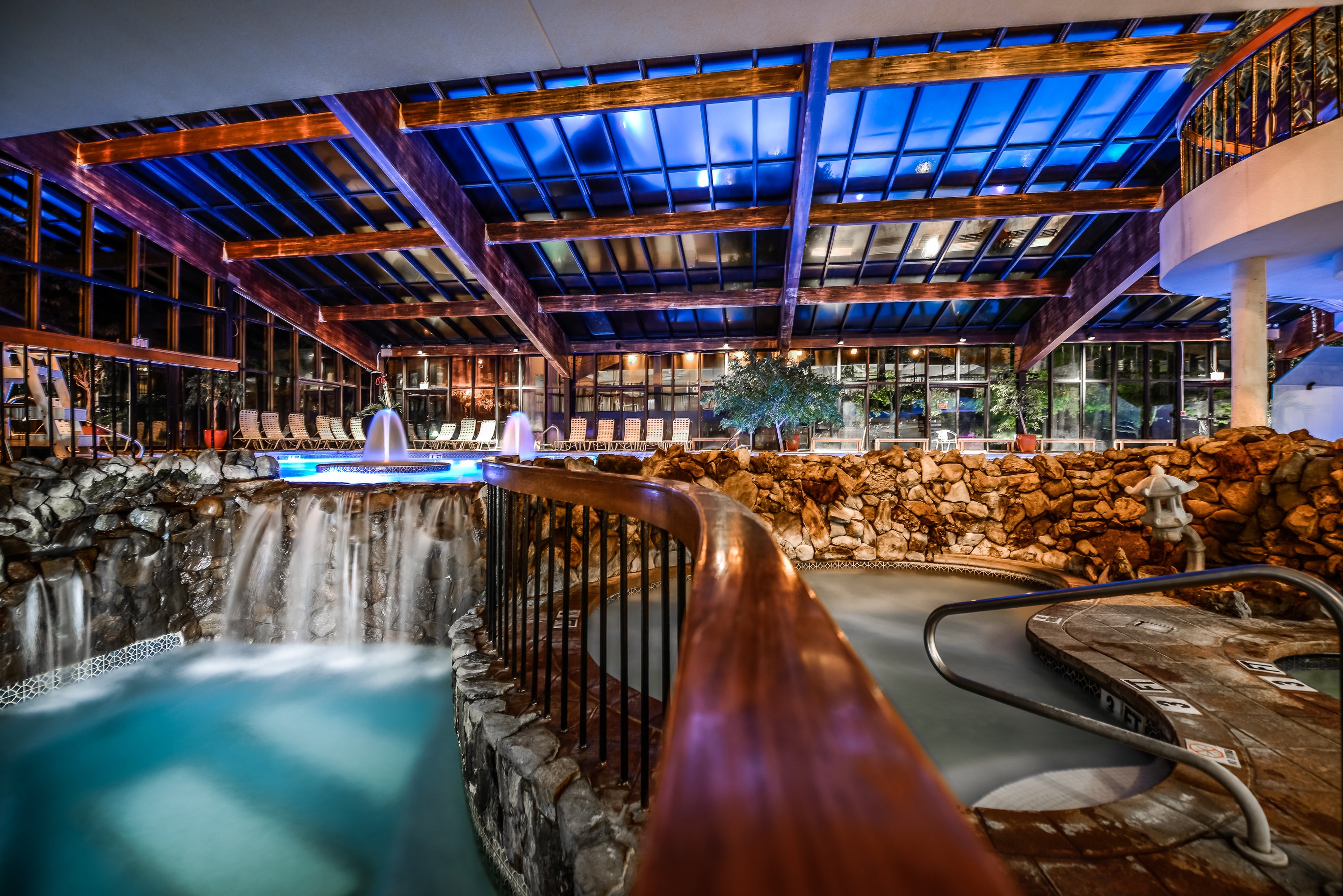 Minerals Hotel Indoor Pool