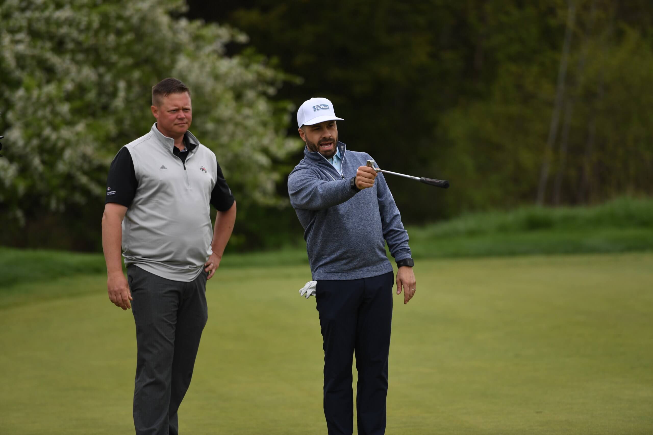 Golf Instructor teaching