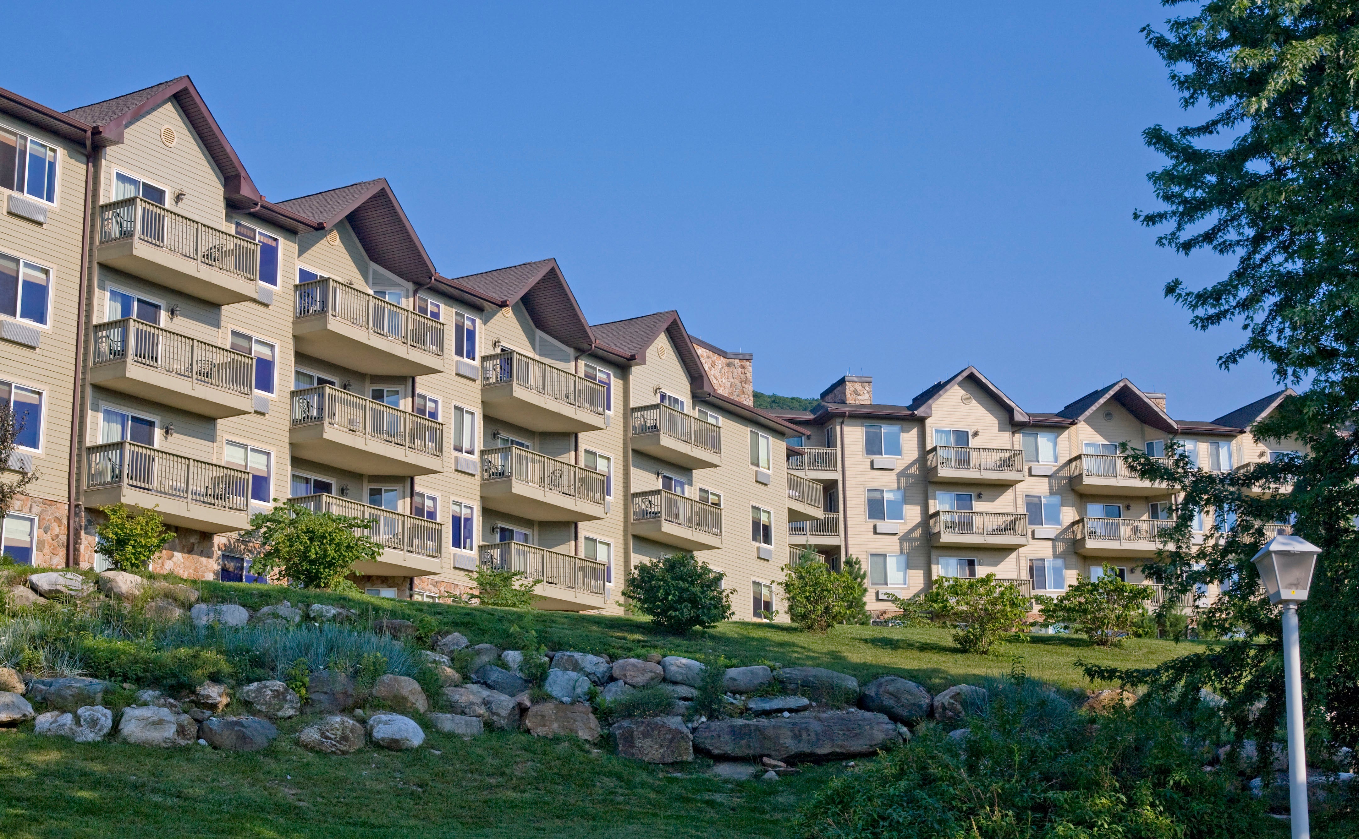 Exterior view of Minerals Hotel