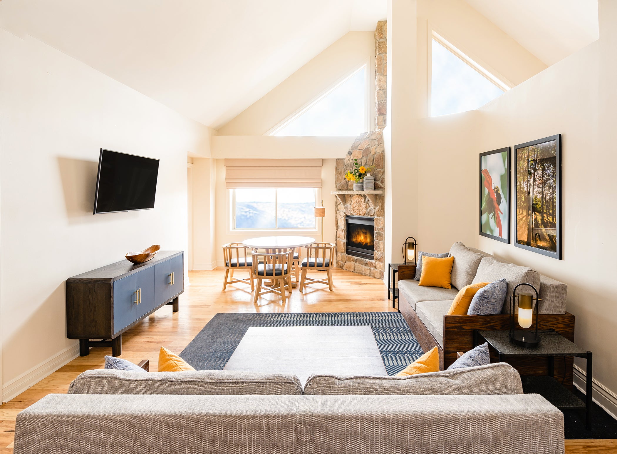 Living Room and Dining Area in 2 Bed 2 Bath Suite at Grand Cascades Lodge