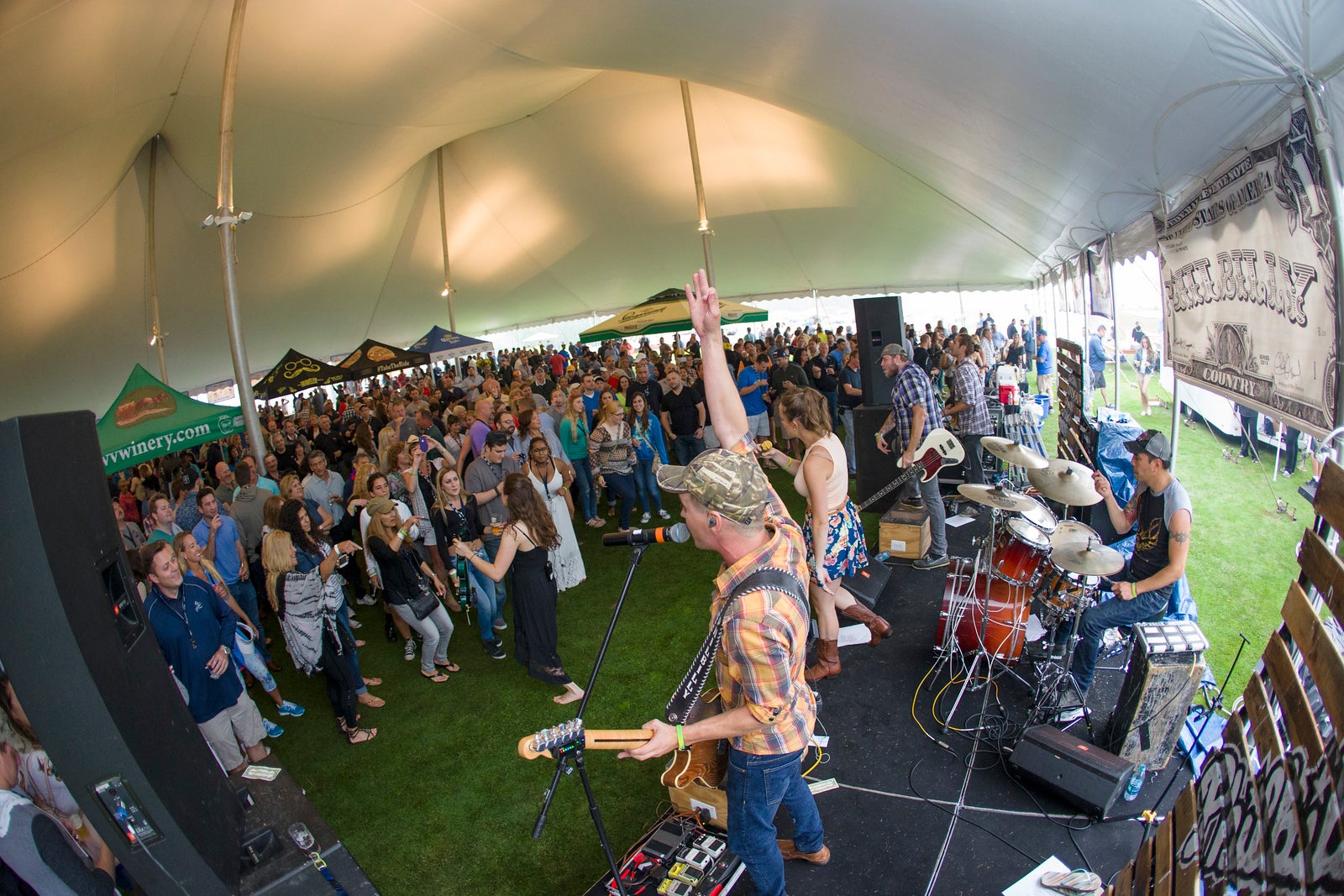Band performing to crowd at NJ Beer &amp; Food Festival