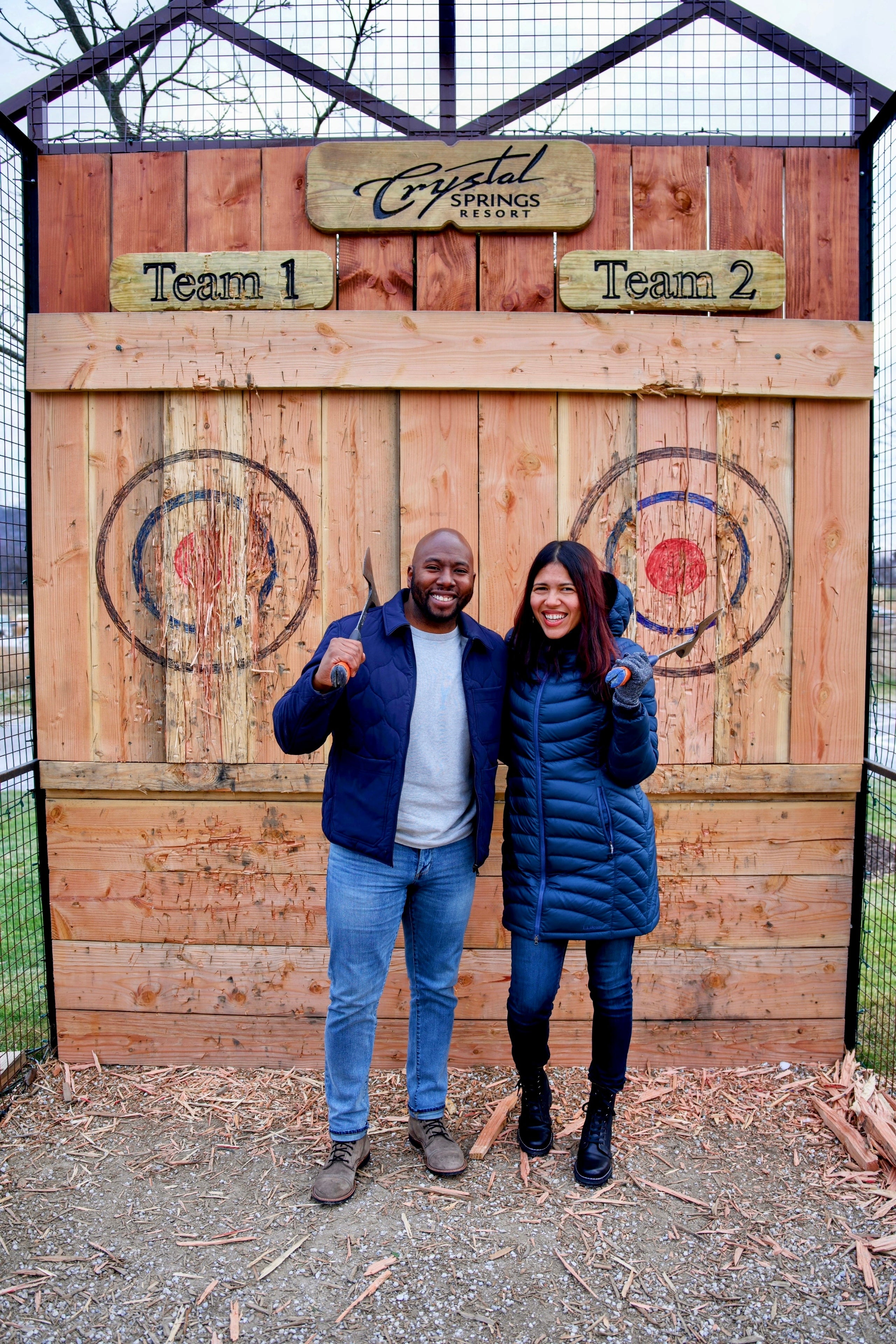 Couple axe throwing. 