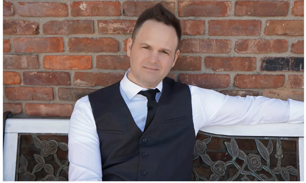 Headshot of Tim Krompier.