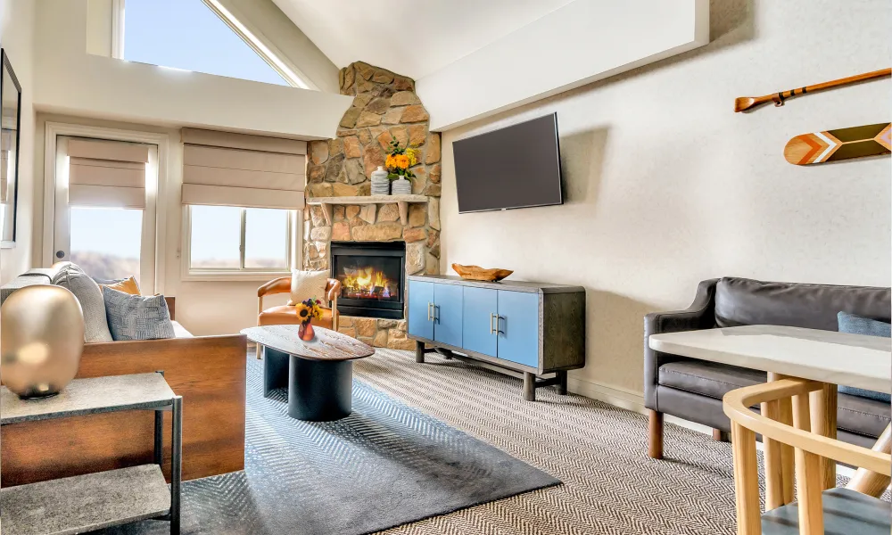 Living room in hotel suite at Grand Cascades Lodge