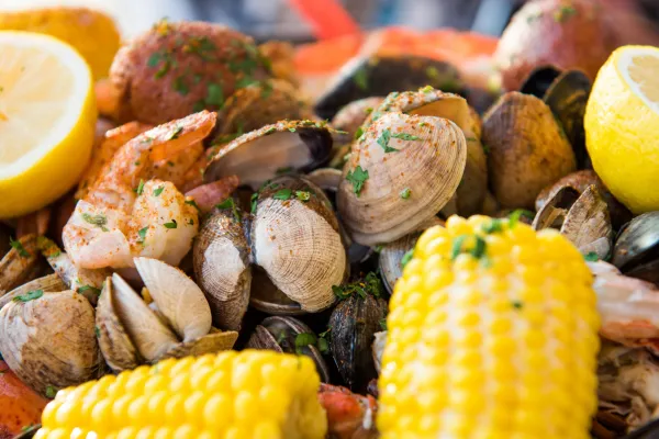 Clams and corn on the cob.