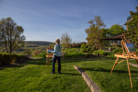Plein Air canvas painting teambuilding activity