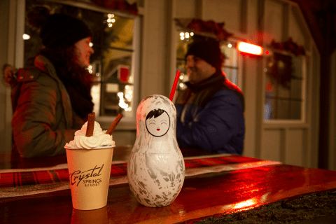 Couple drinking at Frosty's Cantina
