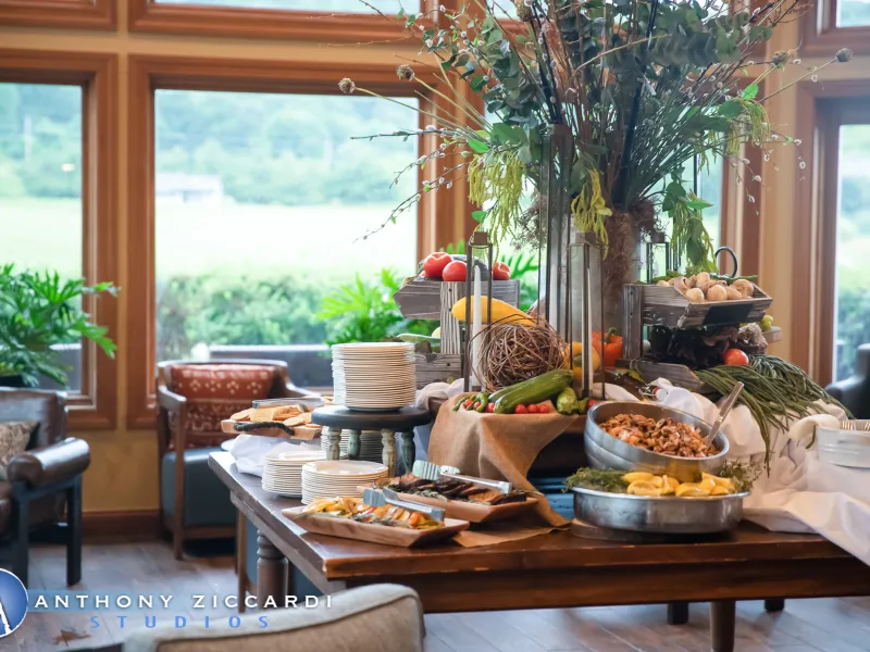 Wedding cocktail hour at Black Bear Golf Club