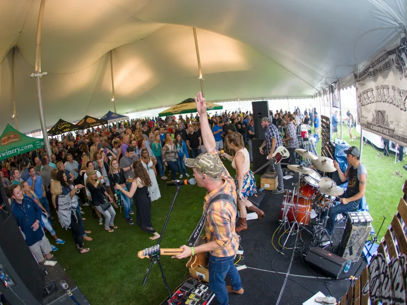 Band performing to crowd at NJ Beer &amp; Food Festival